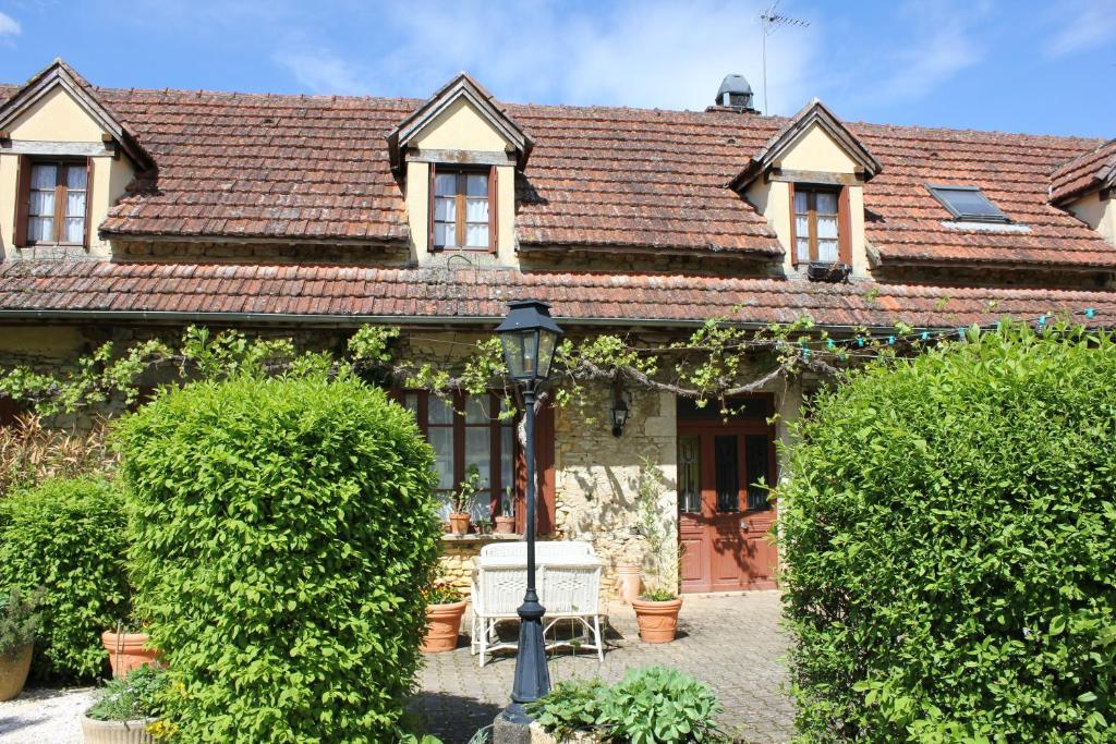 Lanzac Chambres D'Hotes Et Gite Chastrusse מראה חיצוני תמונה